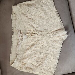 Womens shorts size Large new without tags